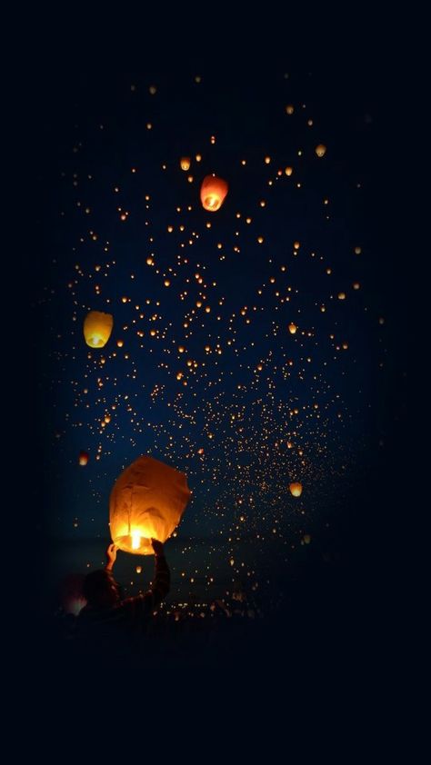 Lantern Wallpaper, Arte Yoga, Floating Lanterns, Sky Lanterns, Canvas Painting Tutorials, Lit Wallpaper, Sunset Wallpaper, Photography Wallpaper, Artistic Photography