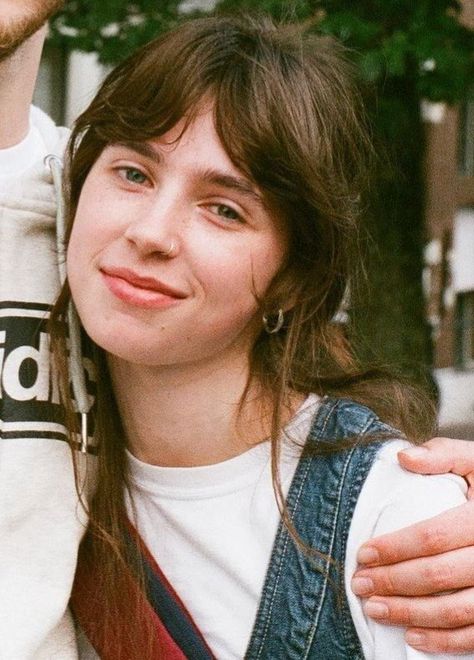 Clairo Haircut, Clario Hair, Claire Cottrill, Haircuts 2024, Hair Reference, Cut My Hair, Balayage Hair, Hairstyles With Bangs, Summer Hairstyles