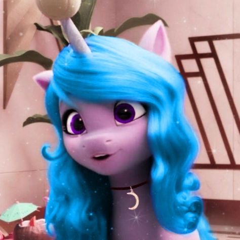 Izzy Moonbow, Pony Wallpaper, My Little Pony Wallpaper, So Creative, Purple Lilac, Main Characters, Fun Activities, My Little Pony, Cool Photos