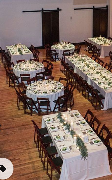 Wedding Table Placement Layout, Banquet Table Layout, Setting Up Tables For Party Events, Rectangle Table Layout For Party, Table Layout For Party Small Space, Party Set Up Ideas Layout, Rain Decorations, Table Set Up For Party Layout, Square Table Setting Ideas