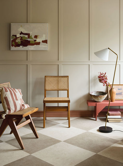 Warmer neutrals such as Somerset Stone can easily be twinned with decorative floors in complimentary tones, or with more distinctive styles, like the chequerboard Allaperto porcelain design pictured. The skirting painted in Amphora and bench painted in Fresco Red and a pop of colour to the neutral toned space. Faded Terracotta, Sitting Rooms, Colour Full, Zellige Tile, Glazed Tiles, Hexagonal Mosaic, Encaustic Tile, Kitchen Wall Tiles, Terracotta Tiles