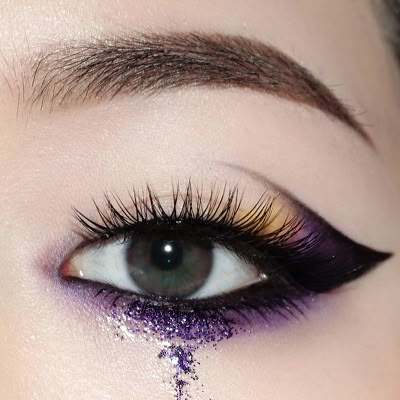 Vintage Makeup Products, Makeup Ideas For Summer, Glitter Tears, Eye Shadow Looks, Drag Make-up, Pretty Eye Makeup, Cute Eye Makeup, Eye Makeup Ideas, Eye Makeup Pictures