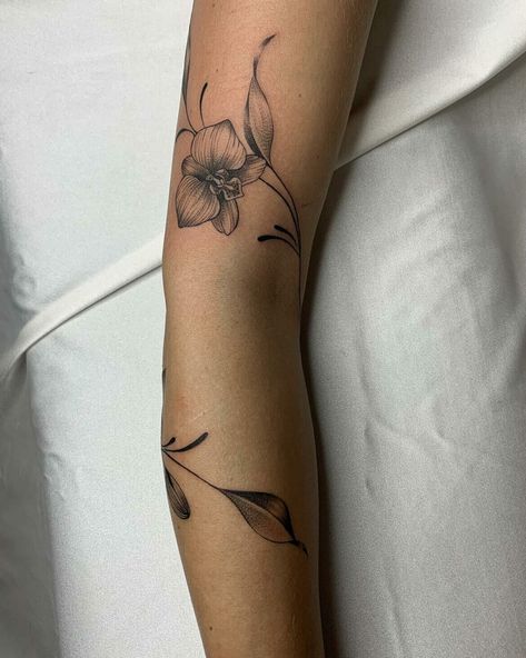 Orchid Snake Tattoo, Unique Wrap Around Tattoo, Orchid Tattoo Placement, Women Arm Tattoo Ideas Simple, Orchid Tattoo Design For Women, Forearm Tattoo Dainty, Orchid Wrap Around Tattoo, Orchid Forearm Tattoo, White Nun Orchid Tattoo