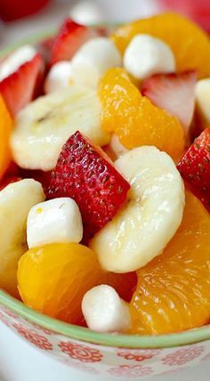 Gluten Free Brunch Recipes, Easy Fruit Salad, Recipes With Cool Whip, Gluten Free Brunch, Easy Fruit Salad Recipes, Fruit Salad Easy, Iowa Girl Eats, Salad Ideas, Fruit Dishes