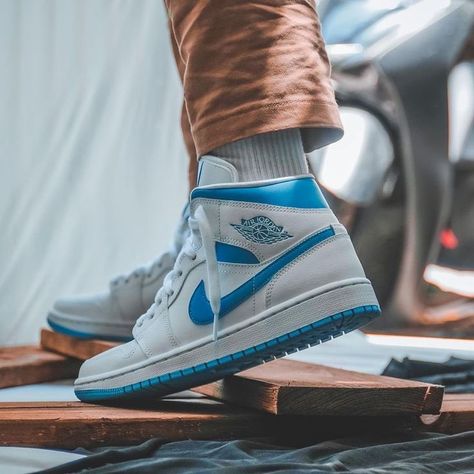 Air Jordan 1 Carolina Blue,Carolina Blue Jordan 1,Air Jordan 1 UNC,UNC Jordan 1 blue,Air Jordan 1 Outfit Women Air Jordan 1 Mid Outfit, Jordan 1 Mid Outfit, Air Jordan 1 Mid Unc, Jordan 1 Mid Unc, Air Jordan 1 Mid, Jordan 1 Mid, Blue Top, Carolina Blue, Air Jordan 1