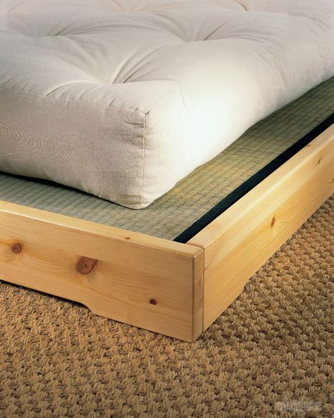 Descarga el catálogo y solicita al fabricante Nokido By cinius, cama tatami de madera maciza Japanese Tatami, Japanese Bed, Traditional Japanese, Solid Pine, Storage Bench, Pine Wood, Mattress, Zen, Modern House