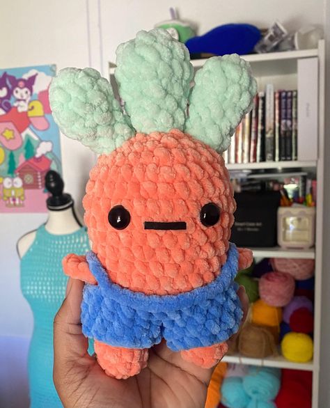 Handmade Crochet Carrot Boy (Overalls Removeable with force) Comes with 1 Carrot Boy as shown in picture/video, if interested in a custom order feel free to DM me :) Carrot Crochet Pattern Free, Food Plushies Crochet, Cute Crochet Plushies Food, Crochet Carrot Keychain, Carrot Bunny Plushie, Crochet Carrot Plush, Crochet Pictures, Pride Crochet, Crochet Carrot