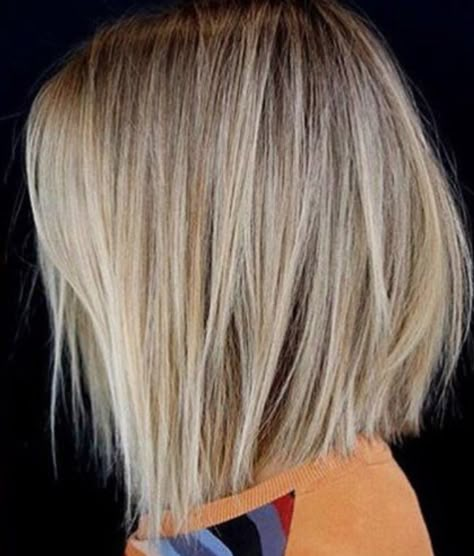 ashy color Dunner Wordend Haar, Fast Hairstyles, Inverted Bob, Shoulder Length Hair Cuts, Great Hairstyles, Haircut Hairstyle, Penteado Cabelo Curto, Long Blonde, Short Blonde