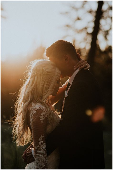 River Weddings, Boho Wedding Photography, Wedding Shot List, Mountain Wedding Photos, Sunset Wedding Photos, Wedding Portrait Poses, Golden Hour Photos, Golden Hour Photography, Wedding Picture Poses