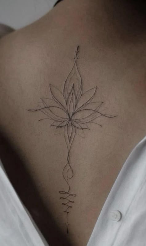 Neck Tattoos Women, Small Pretty Tattoos, Tattoos Geometric, Spine Tattoos For Women, Sternum Tattoo, Spine Tattoo, Girly Tattoos, Subtle Tattoos, Spine Tattoos