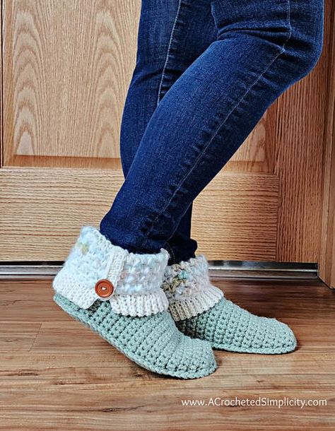 Hibernation Crochet Slipper Boots Crochet Slippers Adult, Crochet Slippers Pattern, Crafting Kits, Crochet Slipper Boots, Crochet Slipper, Crochet Slipper Pattern, Lion Brand Wool Ease, Boots Patterns, All Free Crochet