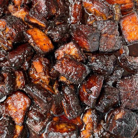 Pork Belly Burnt Ends are cubes of pork belly that are seasoned and smoked, then wrapped and eventually sauced for the best smoked appetizer! Smoker Turkey Breast, Smoker Turkey, Turkey Breast Recipes, Pork Dinners, Pork Belly Burnt Ends, Burnt Ends, Turkey Breast Recipe, Electric Smoker, Pork Dinner