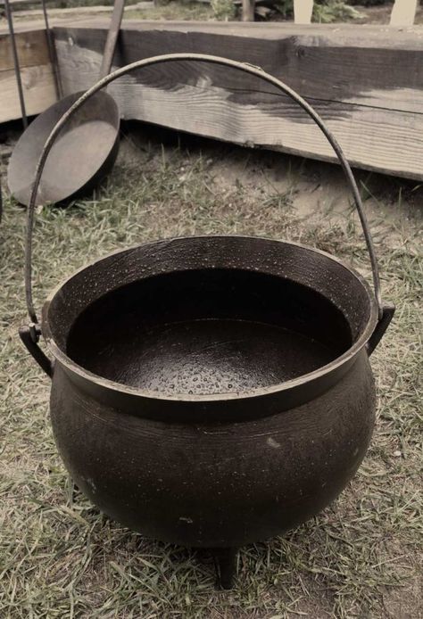 12″ Cast Iron Cauldron (8 Gallon) | Bristow Iron Works Winter Stew, The Remnant Chronicles, Cast Iron Cauldron, Iron Cauldron, Cast Iron Kettle, Blue Roses Wallpaper, Pig Ears, Mermaid Aesthetic, Witch Aesthetic