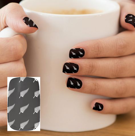 New Zealand Silver Fern - Nail Art http://www.zazzle.com/new_zealand_silver_fern_minx_nail_art_minx_nail_art-256777496459069748 #golf #NewZealand #NailArt #Kiwi Nail Art Blanc, Nail Art Halloween, Geometric Nail Art, Marble Nail Art, Minx Nails, Geometric Nail, Bath Bathroom, White Nail Art, Her Nails