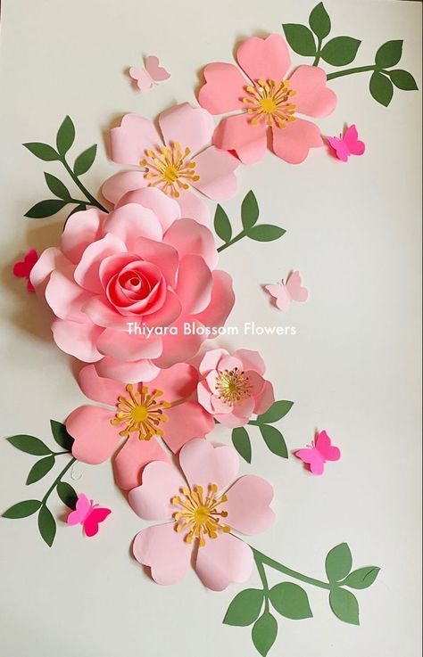 Flowers Paper Craft Ideas 3d Flower Decor, 3d Paper Flowers Diy Easy, Paper Flowers Diy Easy Step By Step, Paper Centerpieces, Art Homework, 3d Paper Flowers, Paper Flowers Diy Easy, Paper Flower Arrangements, Flowers 3d