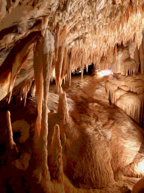 Jenolan Caves, Blue Mountains, http://www.bloggerme.com.au/states/mia Australia Jenolan Caves, City Island, Land Of Oz, Visit Australia, The Blue Mountains, Landscape Features, Cool Countries, Blue Mountain, New South Wales