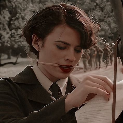 Marvel Women Icons, Steggy Aesthetic, Agent Carter Aesthetic, Peggy Aesthetic, Marvel Icons Aesthetic, Peggy Carter Aesthetic, Peggy Carter Icons, Icons Marvel, Hayley Atwell