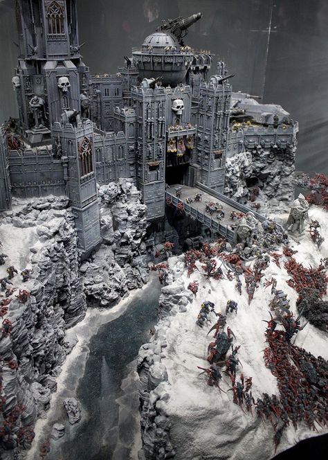 Warhammer 40k Buildings Art, Warhammer 40k Table, Warhammer 40k Scenery, Warhammer 40k Buildings, Warhammer 40k Diorama, 40k Diorama, Warhammer 40k Terrain, Warhammer 40k Tabletop, Warhammer 40k Space Wolves