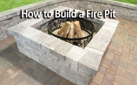 Diy Fire Pit Cheap, Diy Paver, Fire Pit Video, Square Fire Pit Cover, Fire Pit Essentials, Fire Pit Wall, Easy Fire Pit, Fire Pit Materials, Small Fire Pit