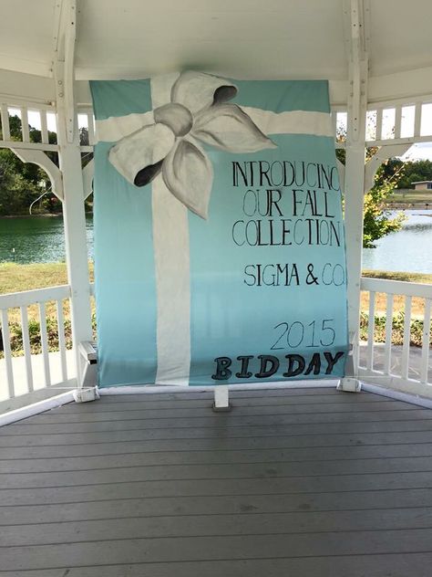 Tri sigma bid day 2015, Tiffany and co theme #sigmasigmasigma #sorority… Family Quotes Sisters, Big Little Quotes, Sorority Themes, Recruitment Themes, Sorority Banner, Sorority Events, Sorority Sugar, Tri Sigma, Sorority Bid Day