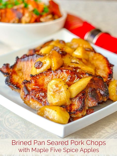 This recipe for brined pan seared pork chops with those beautiful glazed spiced apples just says "great Fall or Winter comfort food meal". Maple Syrup Sauce, Pan Seared Pork Chops, Pork Meals, Seared Pork Chops, Juicy Pork Chops, Rock Recipes, Five Spice, Pork Ham, Fall Comfort Food