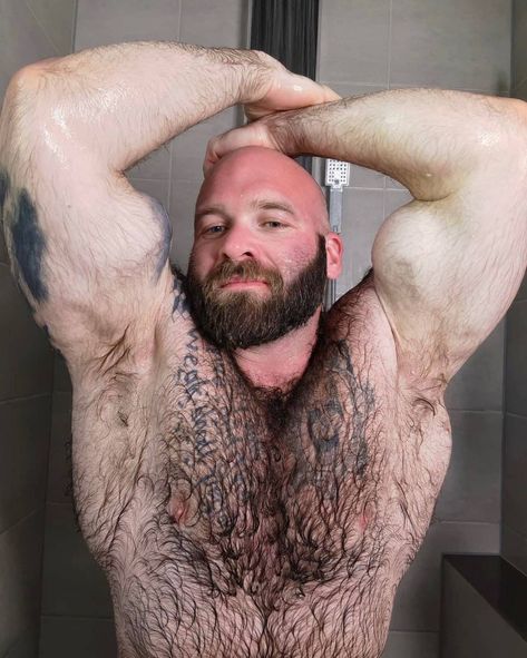 A Celebration of the Hairy Man Big Beards Men, Stocky Men, Teenage Hairstyles, Bald With Beard, Big Beards, Beefy Men, Bald Men, Man Child, Male Physique