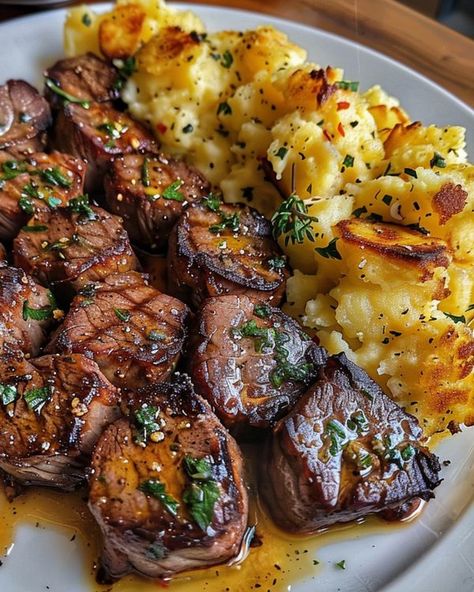 Apperecipes Community | 🥩 Garlic Butter Steak Bites and Cheesy Smashed Potatoes 🥔 | Facebook Steak And Shrimp, Kabob Recipes, Steak Bites, Healthy Food Motivation, Week Meal Plan, Meat Dishes, Food Obsession, Interesting Food Recipes, Soul Food