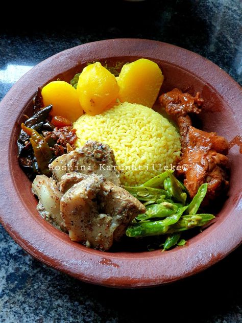 Aromatic Yellow Rice, Chicken curry, Beans curry, Pork pickle, Brinjal moju and Creamy potato curry Curry Beans, Curry Pork, Rice And Curry, Beans Curry, Sri Lankan Recipes, Rice Chicken, Yellow Rice, Potato Curry, Creamy Potato