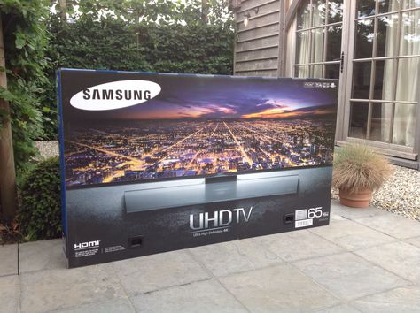 Samsung 65 inch ultra hd tv, by www.morethancinema.be best price in benelux Samsung 65 Inch Tv, Tv 65 Inch, 65 Inch Tv, Tv 65, Curly Hair Accessories, Hifi Amplifier, Mobile Audio, Samsung Smart Tv, Money Images