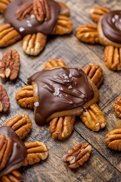 Turtle Candies, Caramel Turtles, Dark Chocolate Salted Caramel, Turtle Recipe, Pecan Halves, Pecan Turtles, Baker By Nature, Chocolate Turtles, Covered Pretzels