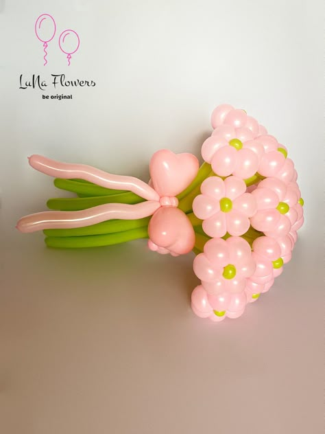 Flower Birthday Balloons, Balloon Flower Bouquet Tutorial, Ballon Flowers Diy, Ballon Flower Bouquet, Nails Acrylic Flowers, Aesthetic Flower Tattoo, Balloon Bouquet Ideas, Bucket Balon, Flower Nails Design