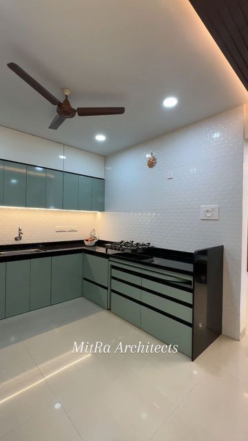 Kitchen Platform Ideas, Kitchen Platform, Kitchen Big, Kitchen Organizers, Custom Kitchen Cabinets, Ideas Photography, Big Ideas, Custom Kitchen, Pune