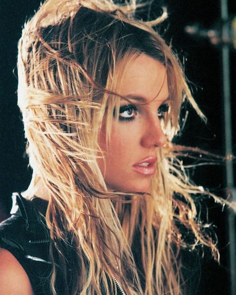 2000s Photos, Britney Spears Wallpaper, Celeb Portraits, Prettiest Women, Britney Spears Photos, Pop Girlies, Britney Spears Pictures, Britney Jean, Wife Material