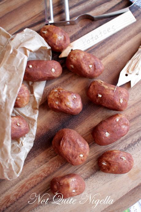 potato candy Potatoe Candy, Potato Candy Recipe, Irish Potato Candy, Potato Candy, Irish Potato, Irish Potatoes, Candy Recipe, Small Potato, Cinnamon Powder