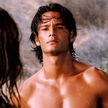 Husband Appreciation, Rodrigo Santoro, Books For Boys, Christian Bale, Handsome Actors, Smash Book, Dream Guy, Most Beautiful Man, Good Looking Men