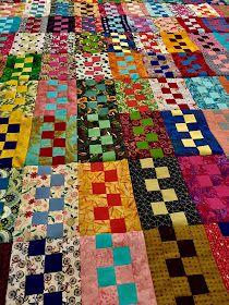 klein meisje quilts: zip, top completed Zipper Quilt, Checkerboard Quilt, Crumb Quilt, Sewing Quilts, Kaleidoscope Quilt, Bright Quilts, Nancy Zieman, Abstract Quilt, Scrap Busters