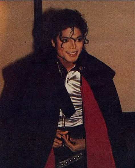 Mj Bad Era, Michael Jackson Bad Tour, Michael Jackson Images, Mj Bad, Michael Jackson Photoshoot, Michael Jackson Bad Era, Hee Man, Michael Jackson Wallpaper, Michael Jackson Rare