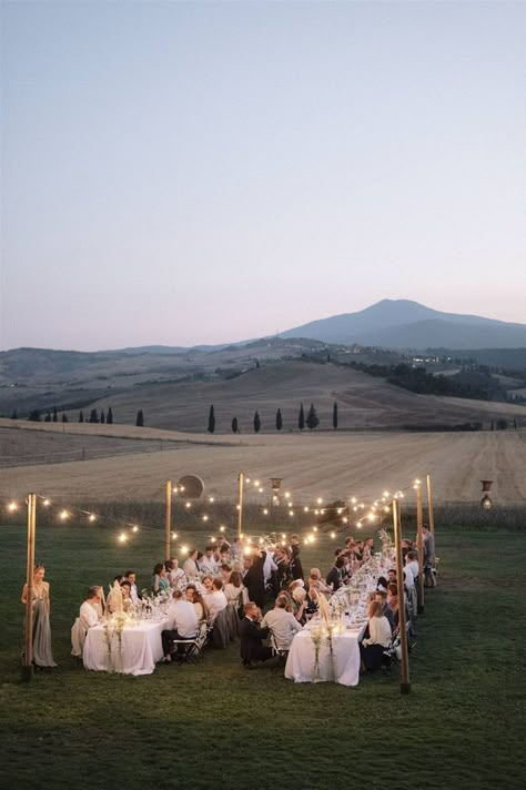 Outdoor Wedding Structures, Dude Ranch Wedding, One Table Wedding, Medium Size Wedding Reception, Wedding In The Country, Horse Farm Wedding, Open Field Wedding Ceremony, Hay Field Wedding, Southern Wedding Aesthetic