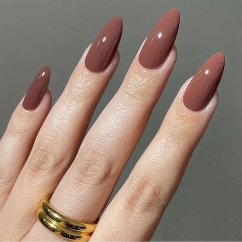 Fashion: #fashion, #style, #outfitinspiration, #beauty Burgundy Nails, Nails Only, Short Nail Designs, Brown Nails, Classy Nails, Fall Nail Designs, Nail Polish Colors, Acrylic Nail Designs, Nude Nails