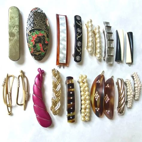  Vintage Estate Lot Hair Clips Barrettes Colorful Retro Classic 60s 70s 80s 60s Hair Accessories, 80s Hair Accessories, 80s Barrettes, Heritage Maximalism, 70s Hair Accessories, 60s Accessories, 70s Accessories, 1970s Hairstyles, Hair Accessories Vintage