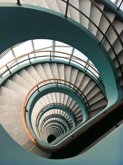 Staircase Art, Colour Architecture, Perspective Photography, Architecture Wallpaper, Spiral Stairs, Stairway To Heaven, Wow Art, Spiral Staircase, Staircase Design