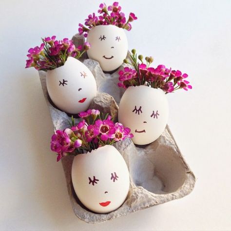 Eco Friendly Easter, Diy Osterschmuck, Creative Easter Eggs, Easter Crafts For Adults, Egg Shell Art, Shell Decorations, Diy Jar Crafts, Easter Egg Designs, Easter Eggs Diy