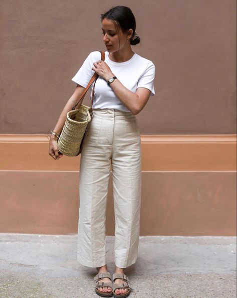 Birkenstock Outfit, Style Parisienne, Relaxing Weekend, Casual Day Outfits, Classy Casual Outfits, Easy Trendy Outfits, Casual Chic Outfit, 가을 패션, Summer Fashion Outfits