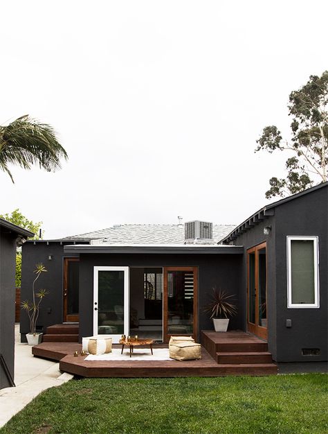 patio before & after | @TargetStyle #TargetStyle #sponsored // sarah sherman samuel Modern Black House Exterior, Modern Black House, Black Houses, Paint Your House, Pergola Design, Exterior Paint Colors For House, Casa Container, Casa Exterior, Black House Exterior