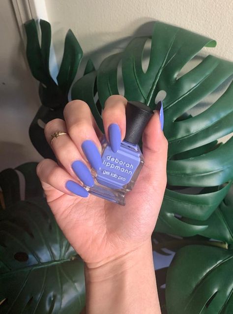 natural nails + deborah lippmann: ‘a wink & a smile’ 😉 : Nails Cornflower Blue Nails, Periwinkle Nails, Blue Gel Nails, Blue Acrylic Nails, Basic Nails, Long Acrylic Nails Coffin, Colorful Nail Designs, Chic Nails, Short Acrylic Nails