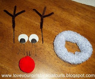 how to make a reindeer sock bun - so cute to see all the dancers wearing to class! Reindeer Hair Bun, Sock Bun Tutorial, Sock Bun, Dancer Wear, Wacky Hair Days, Bun Tutorial, Wacky Hair, Christmas Hairstyles, I Am Trying