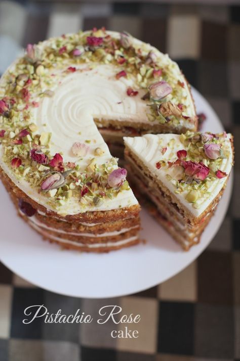 Pistachio Rose Cake Pistachio Rose Cake, Rose Cake Recipe, Cake Pistachio, Pistachio Rose, Resipi Kek, Pistachio Cake, Rose Cake, Pumpkin Cake, Savoury Cake