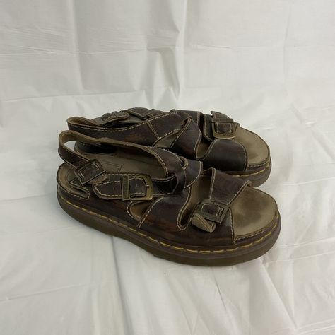 Women’s size 10 doc martens platform Sandles brown leather straps Doc Martin Sandals, Doc Martens Platform, Doc Martens Sandals, Doc Marten Sandals, 6th Form Outfits, Platform Doc Martens, Dr Martens Vintage, Form Outfits, 6th Form