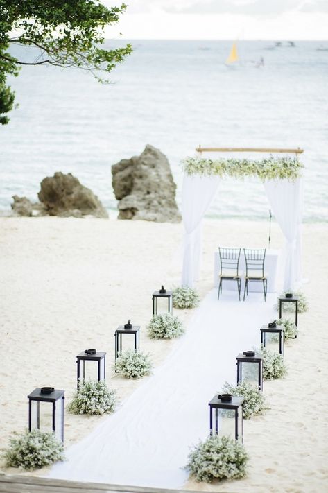 Beach Wedding Aisles, Small Beach Weddings, Beach Wedding White, Beach Wedding Decorations Reception, Simple Beach Wedding, Romantic Beach Wedding, Dream Beach Wedding, Wedding Ceremony Arch, Beach Wedding Inspiration