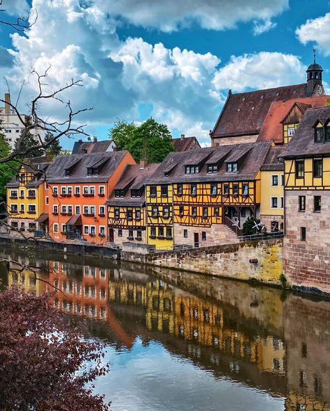 Funky Houses, Erlangen Germany, Nurnberg Germany, Summer Abroad, Europe 2023, Germany Vacation, Nuremberg Germany, Travel Germany, European Architecture